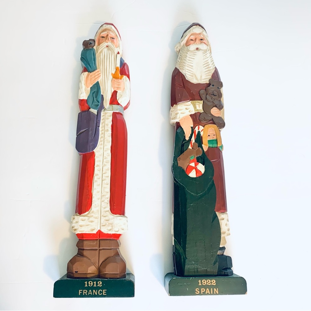 Grandeur Noel Carved Wooden Santas of the World 12”